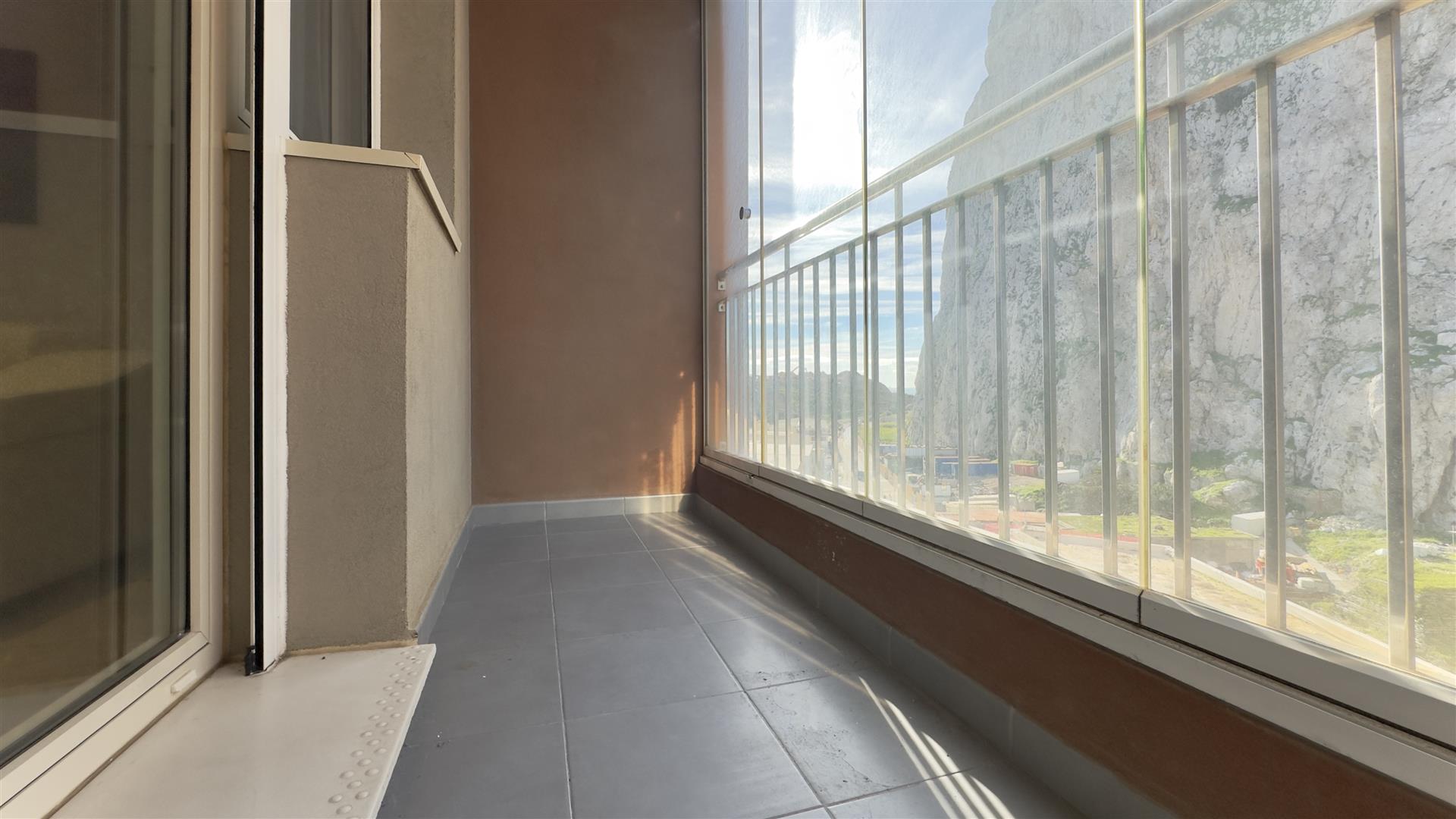 Image of Apartment - 2 Bedrooms - 1 Bathrooms for Sale in Beach View Terraces-Gibraltar, Image 5